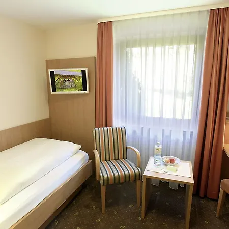 Waldlust מלון 3*